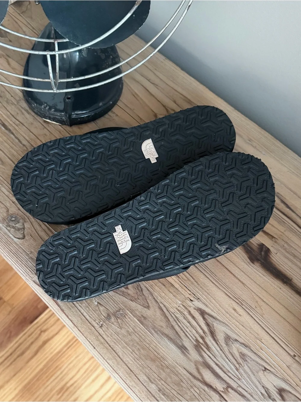 Men’s North Face Base Camp Black Slip On Sandal Flip Flops Chunky Size 11
